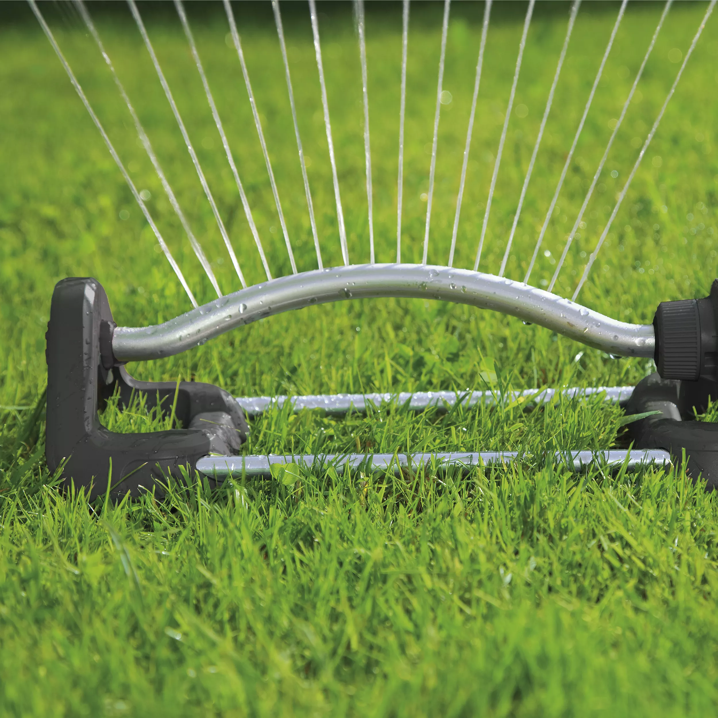 Gardena Aquaroll Oscillating Sprinkler - Image 2