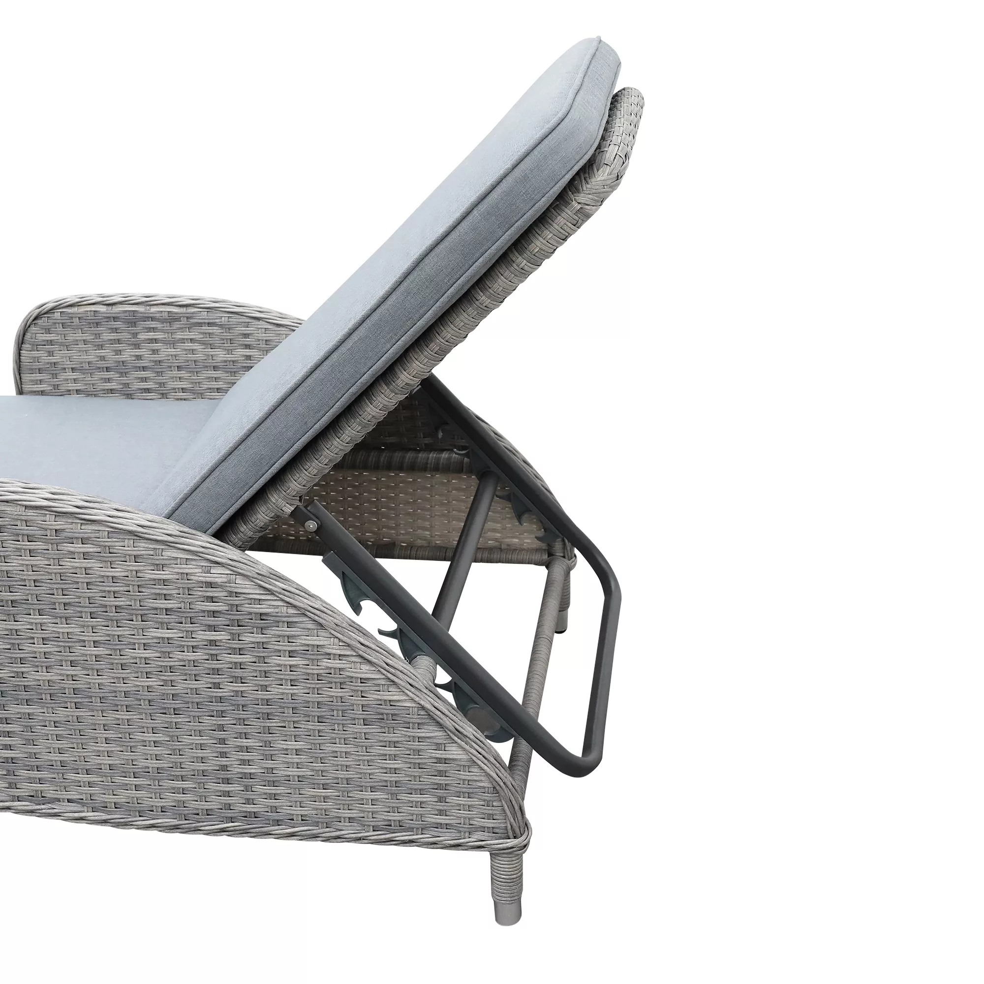 GoodHome Hamilton Steeple Grey Rattan Effect Sun Lounger - Image 8