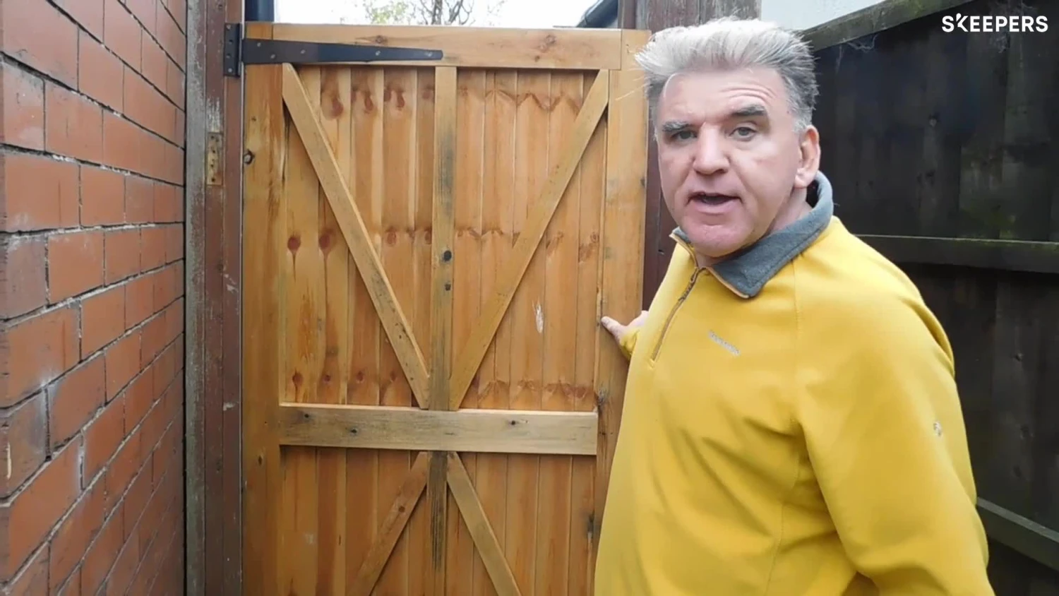 Grange Croft Timber Gate, (H)1.8m (W)0.9m - Image 2