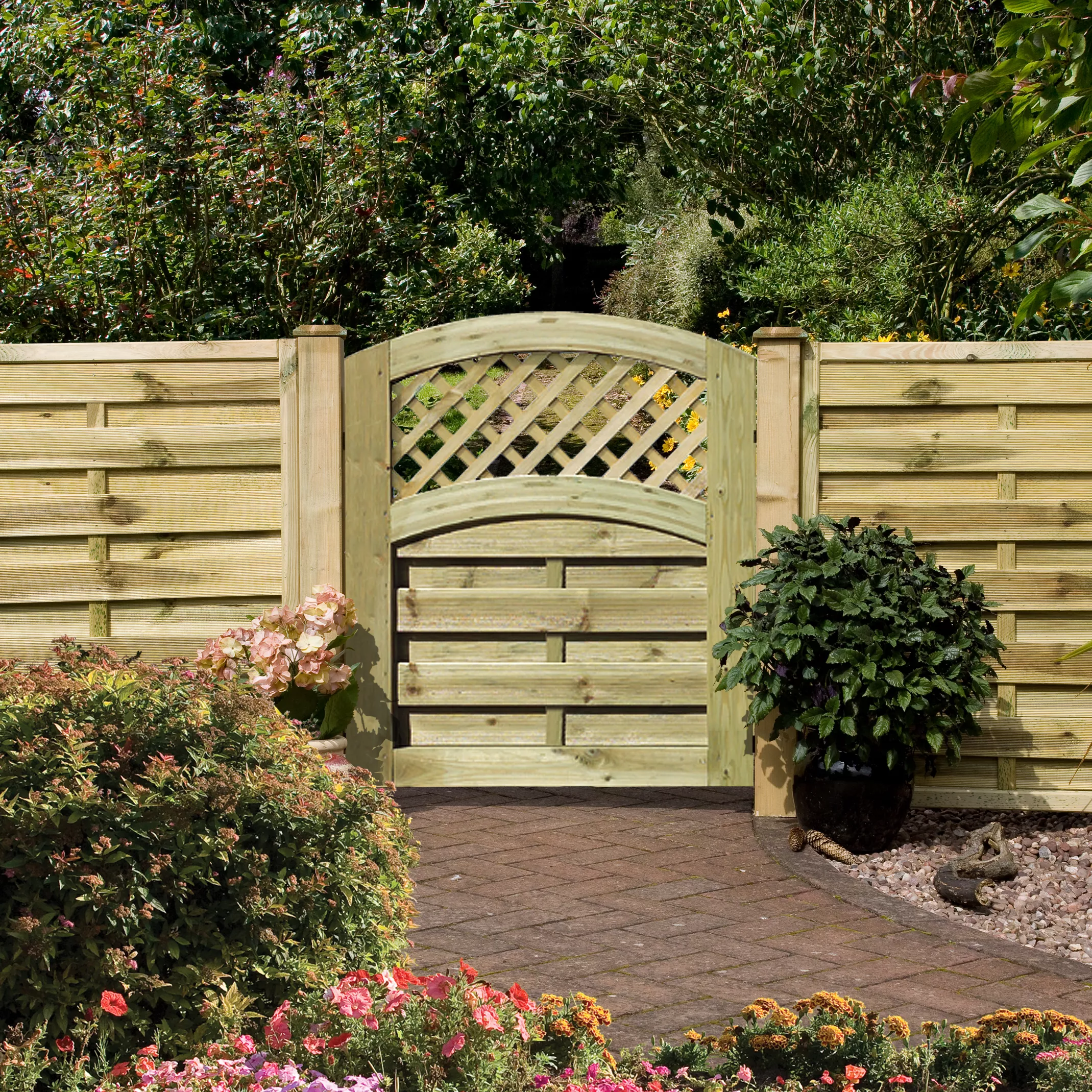 Grange Woodbury Timber Gate, (H)0.99m (W)0.9m - Image 2