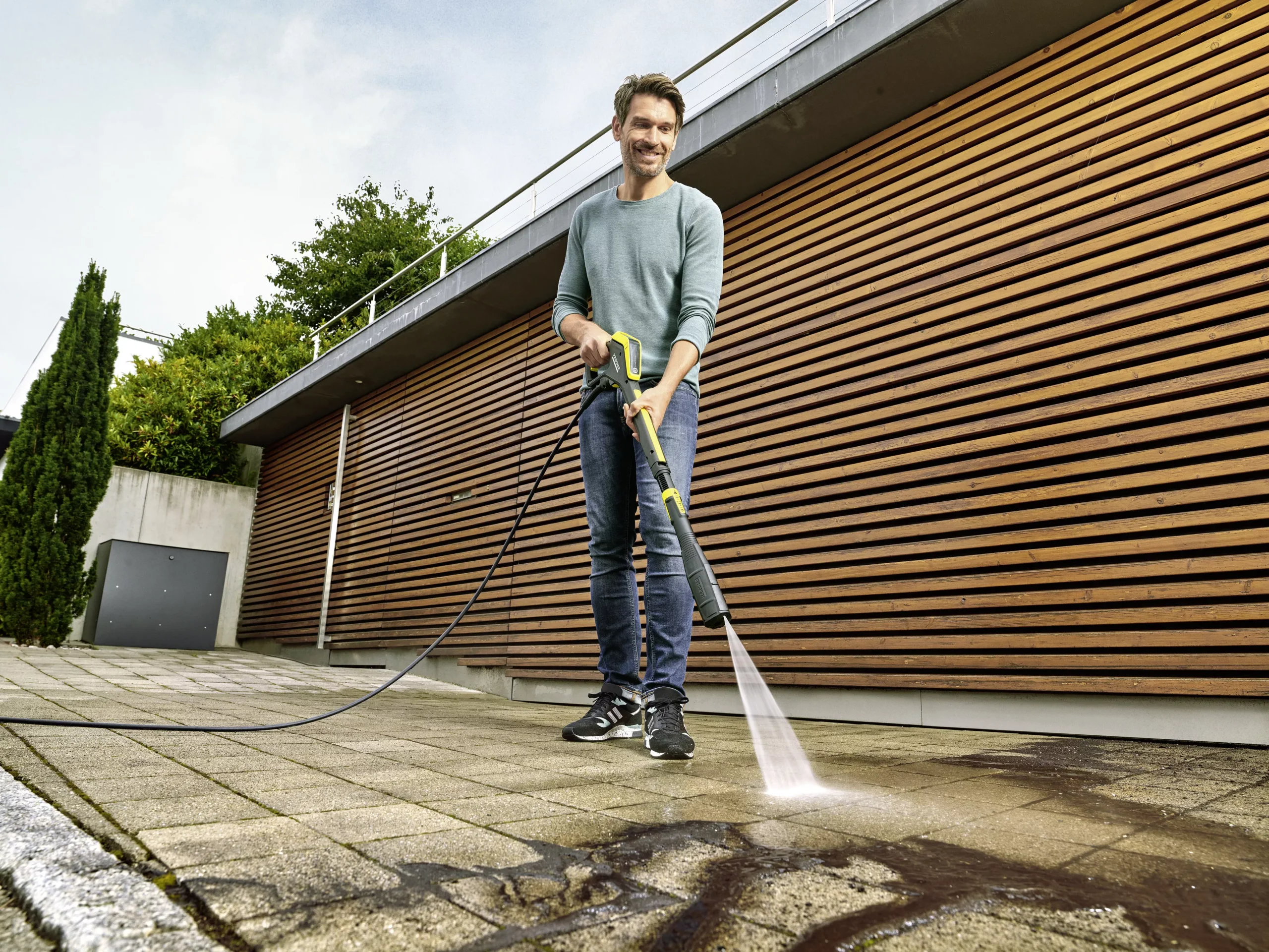 Kärcher K5 Smart Control Corded Pressure Washer 2.1kW 13246510 - Image 8