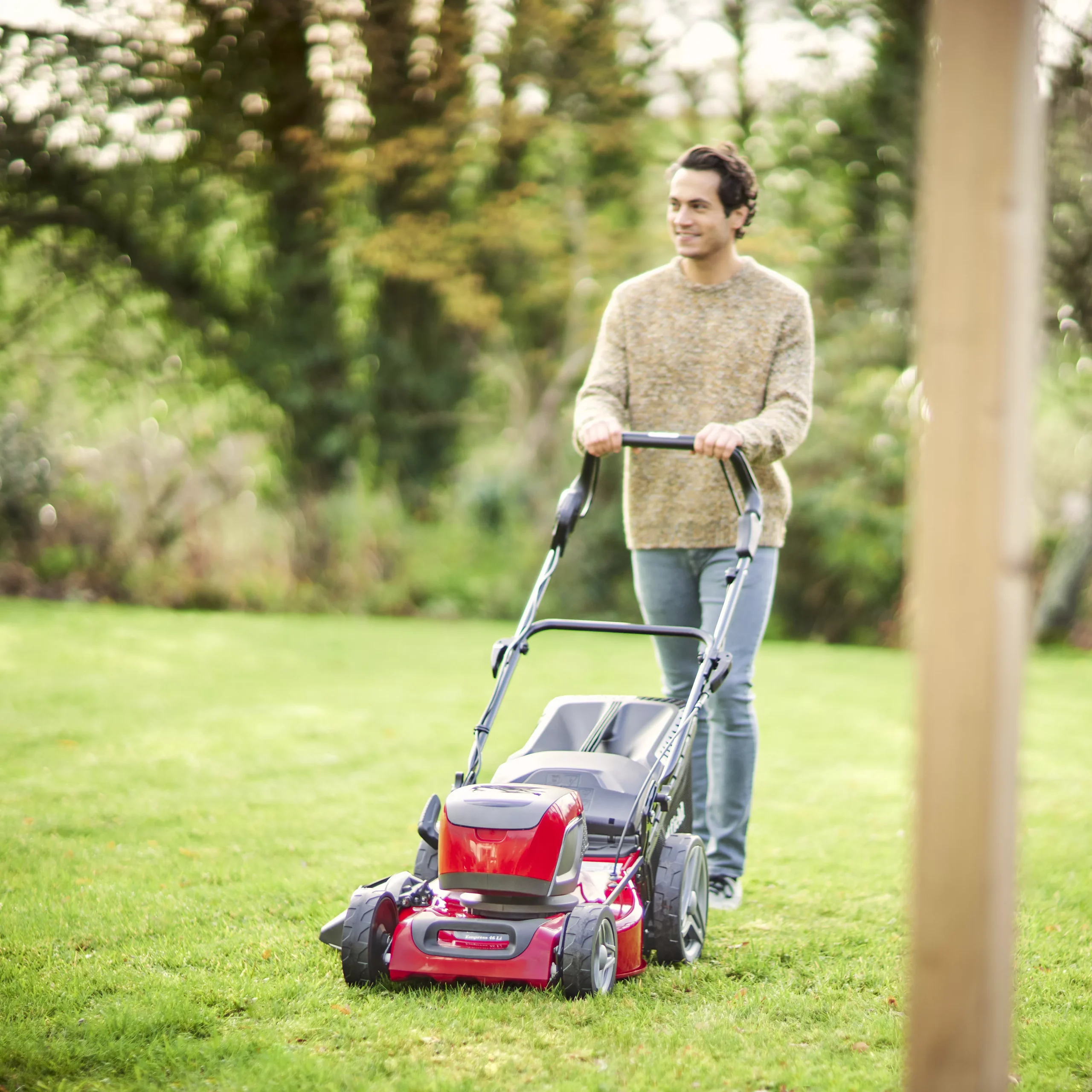Mountfield Freedom500 Empress 46 Li Kit Cordless 48V Rotary Lawnmower - Image 3