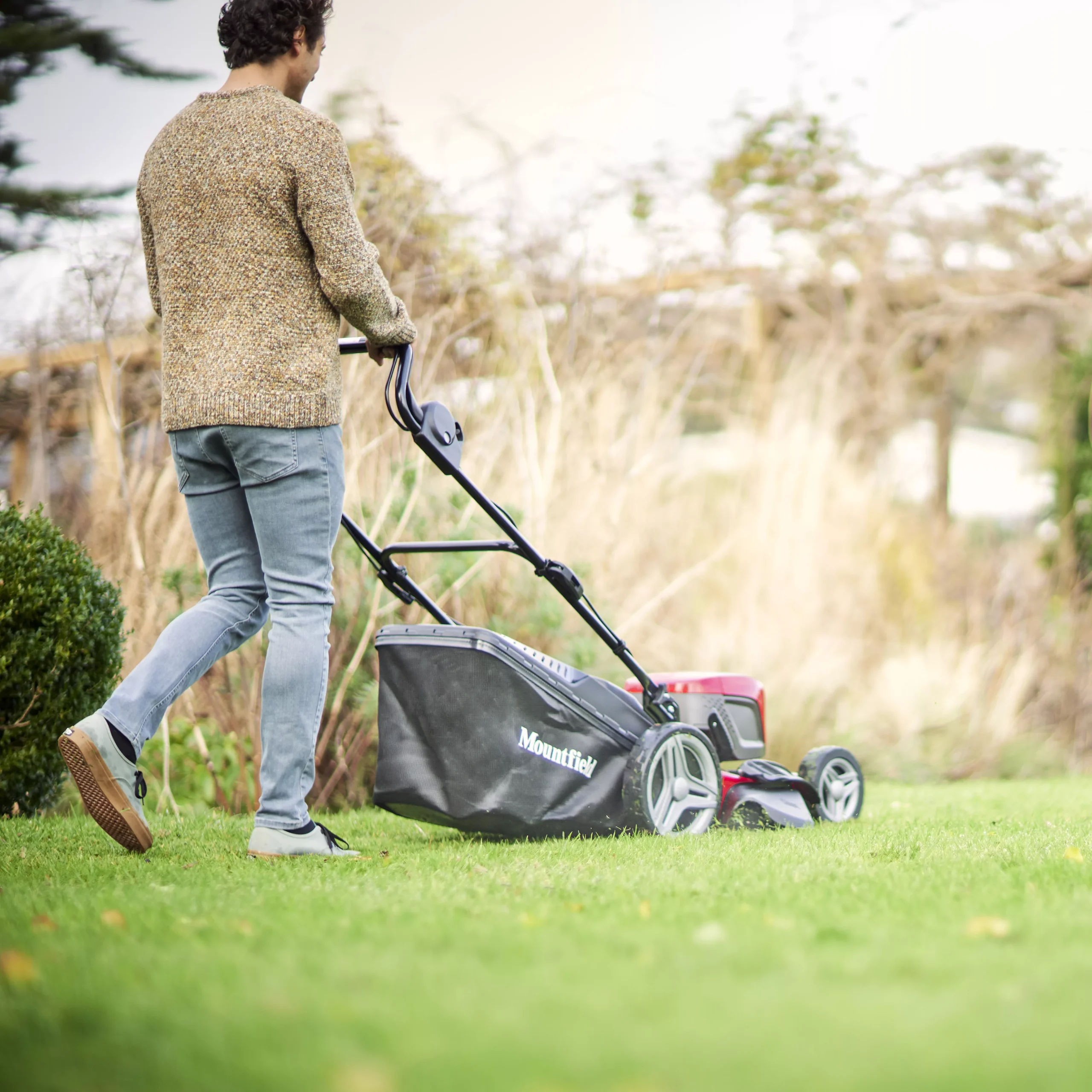 Mountfield Freedom500 Empress 46 Li Kit Cordless 48V Rotary Lawnmower - Image 4