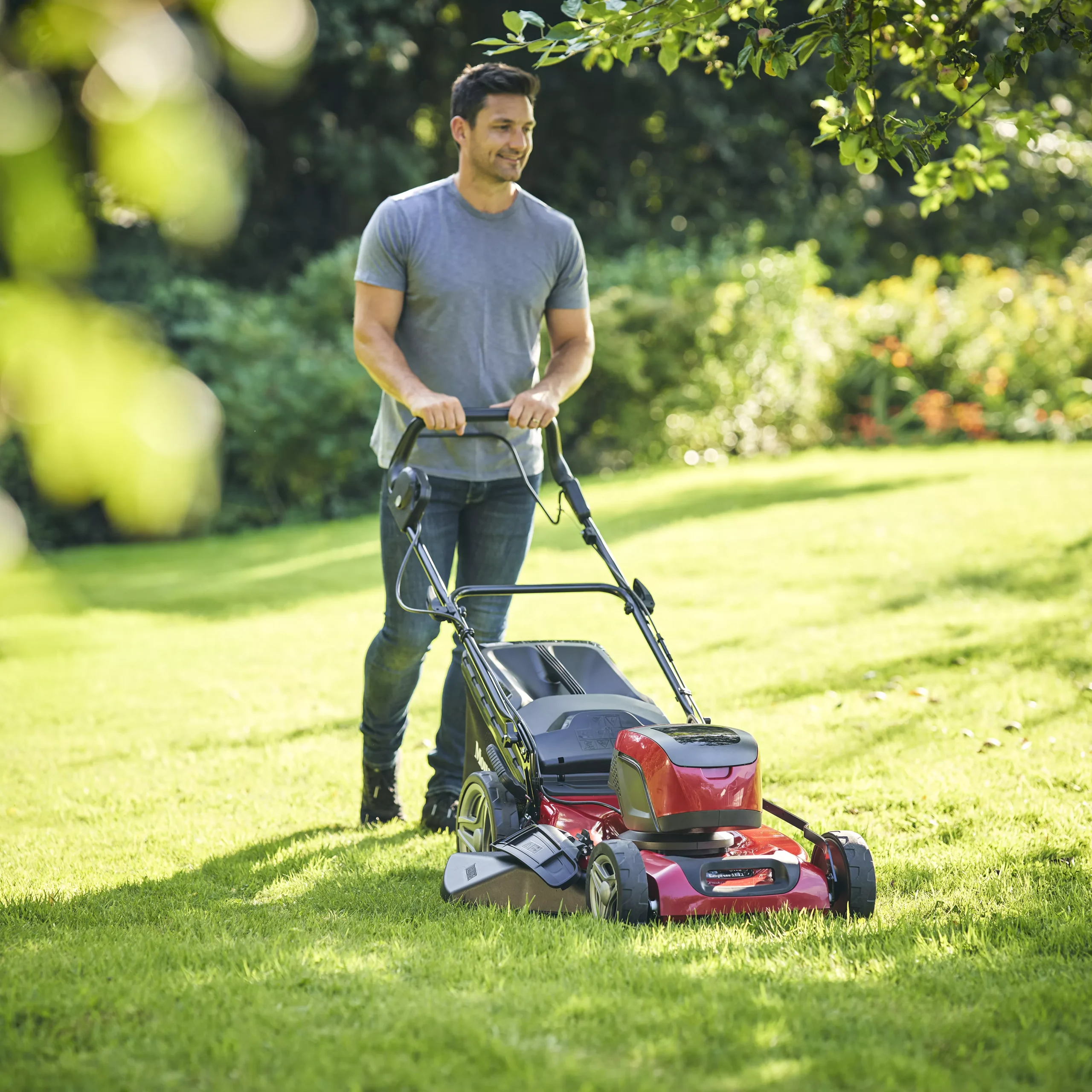 Mountfield Freedom500 Empress 51 Li Kit Cordless 48V Rotary Lawnmower - Image 5