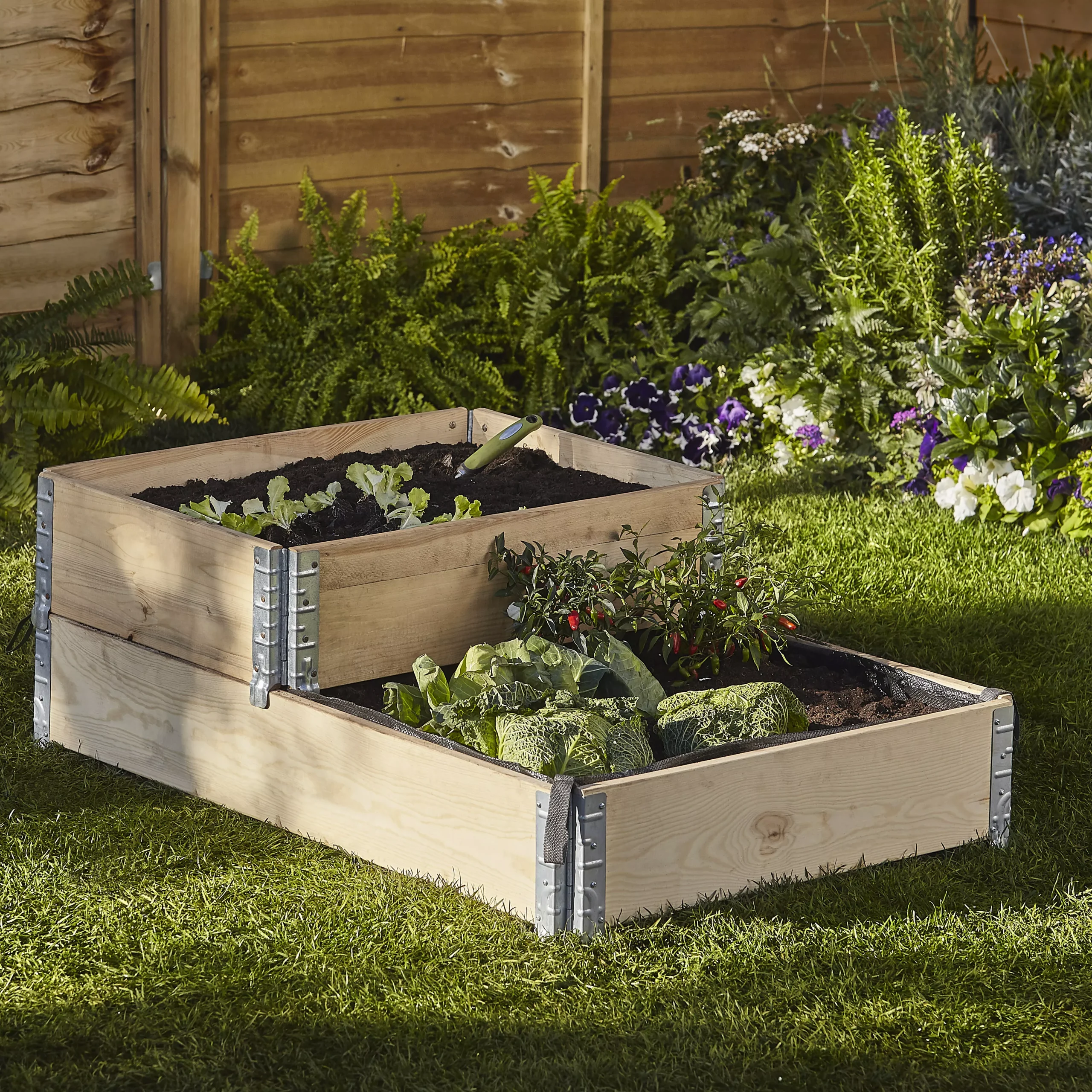 Verve Large Pine & Steel Rectangular Raised Bed Kit 0.96m² - Image 2